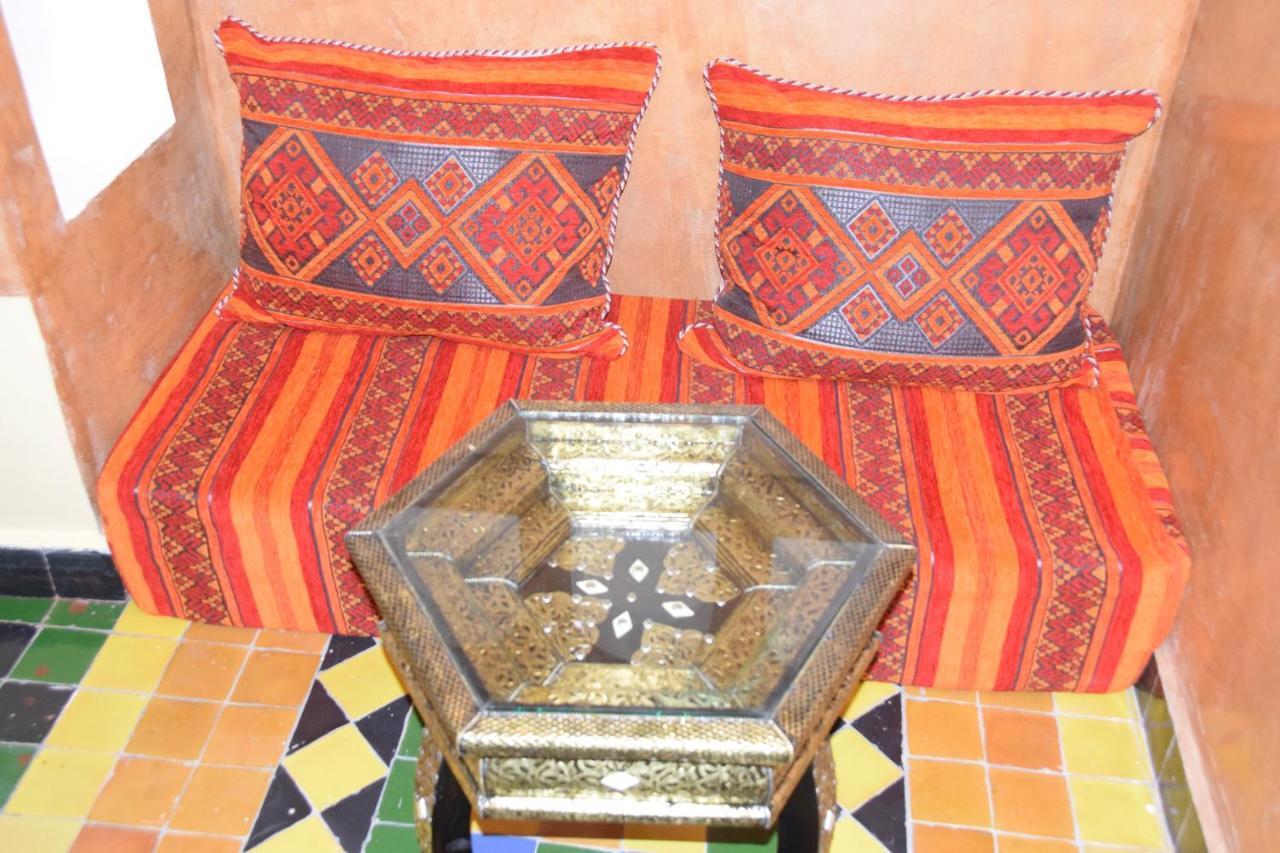 Kasbah Assafar Acomodação com café da manhã Kelaat-M'Gouna Exterior foto